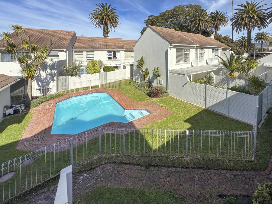 2 Bedroom Property for Sale in Plumstead Western Cape